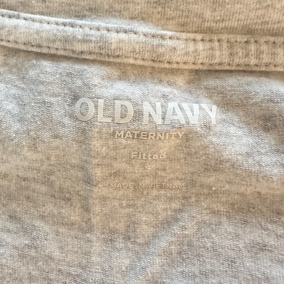 Old Navy Maternity T Shirts - Size Small - 2 Pack! - Picture 3 of 3